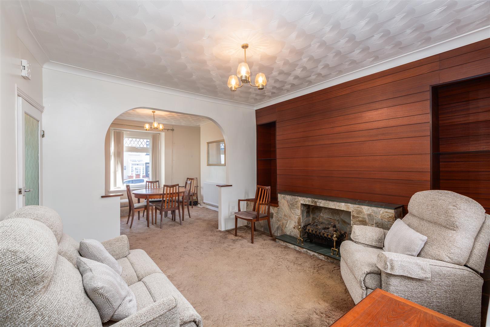 Penlan Road, Treboeth, Swansea, SA5 7DD
